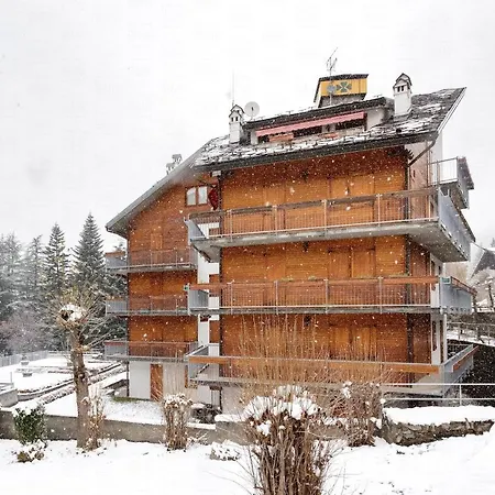 Апартаменты Hellochalet_foyer Du Mont Blanc Курмайор